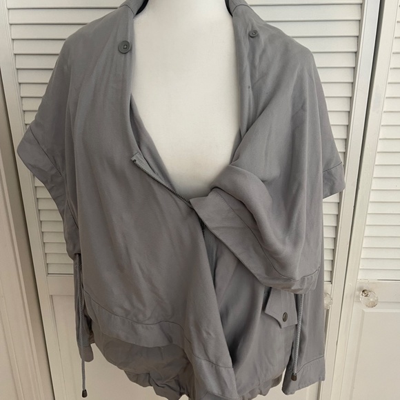 Very Unique Grey casual jacket - Picture 4 of 10